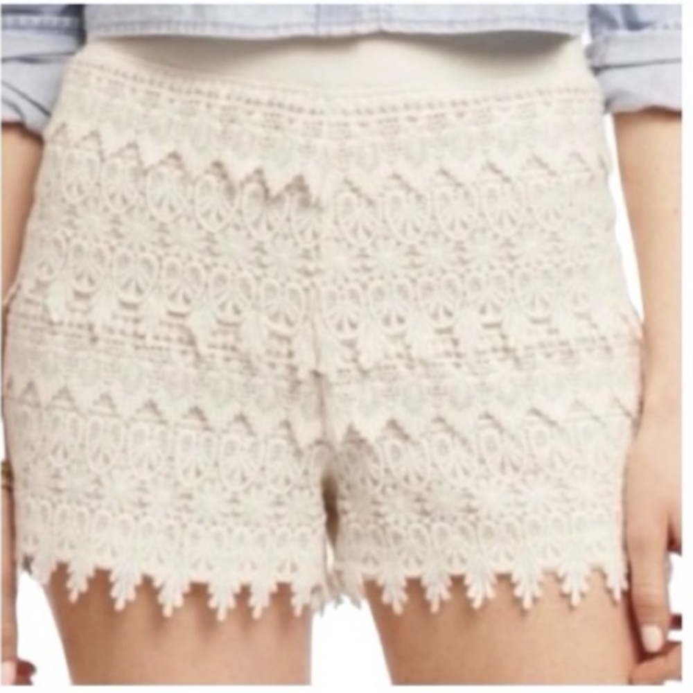 Express crochet shorts